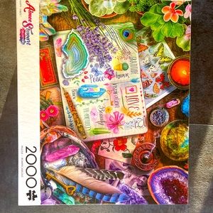 2000 piece jigsaw puzzle